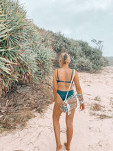 Load image into Gallery viewer, Picnic Rug - Carry Strap