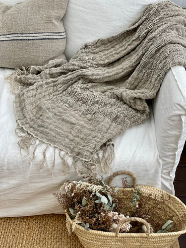 Clover Hand loomed linen Throw